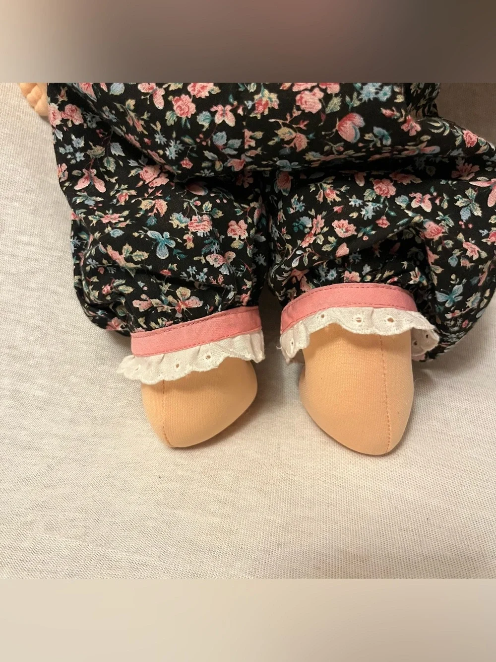 Cabbage Patch Kids Pretty Crimp n Curl First Edition 1991 Blonde Doll
